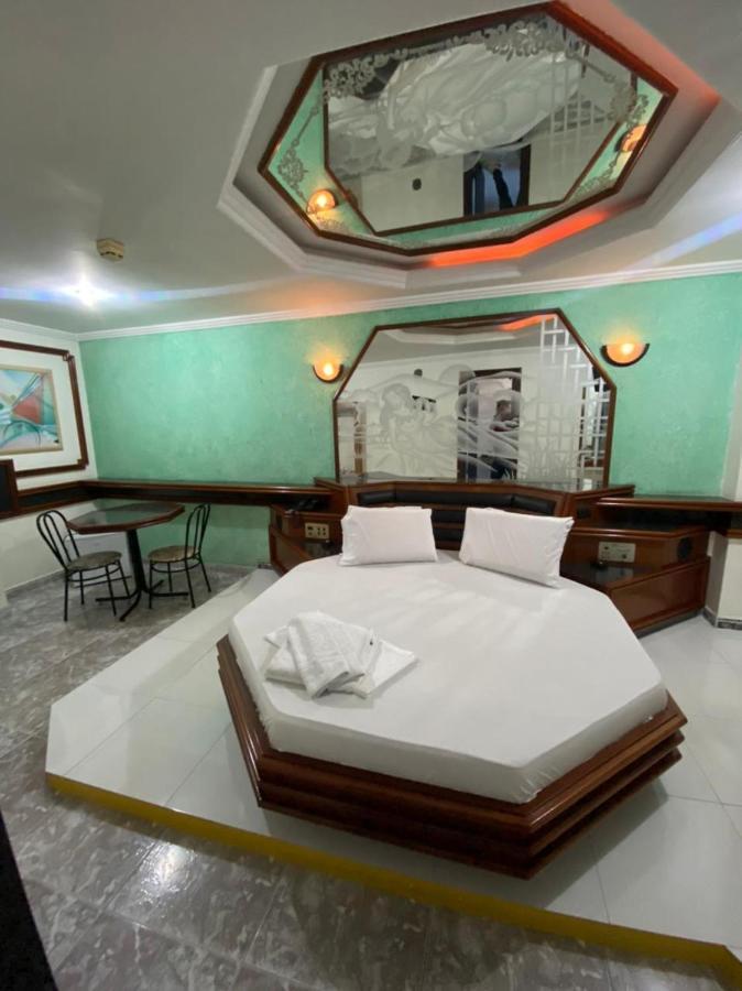 酒店 Paissandu Palace - Proximo As Ruas 25 De Marco, Sta Ifigenia E Regioes Do Bras E Bom Retiro 圣保罗